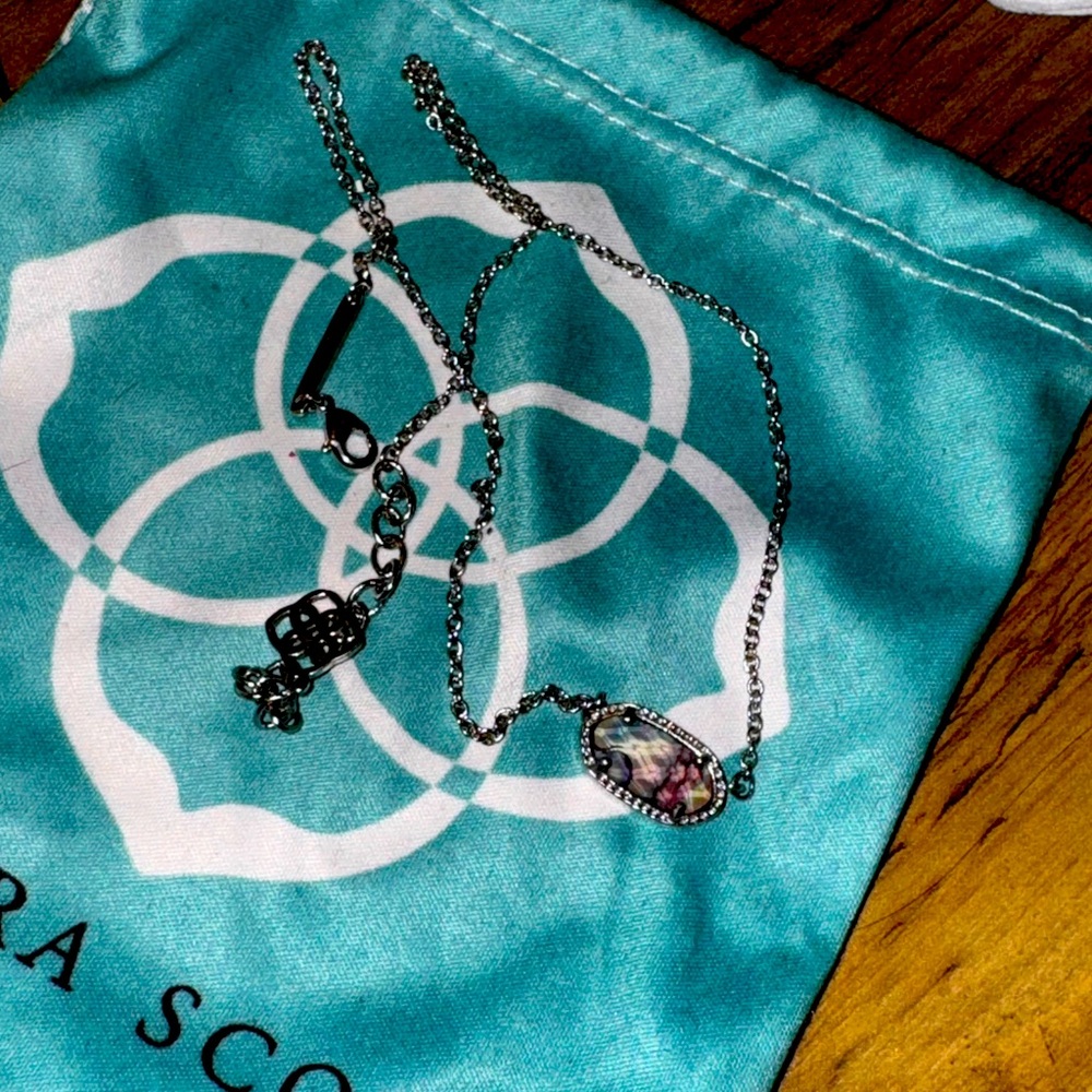 Kendra Scott Necklace